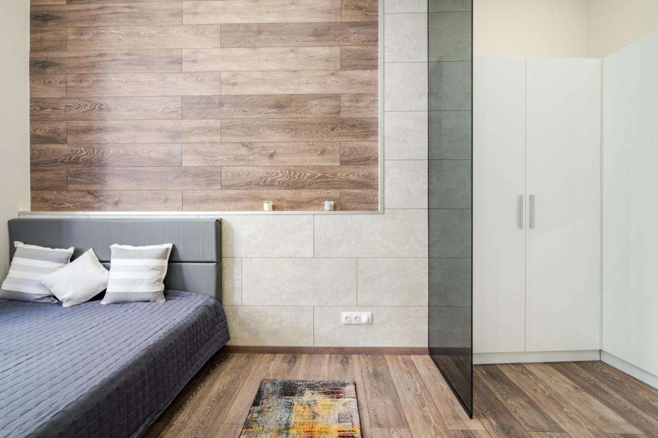 Lejlighed Nirvana Suite,3 Bedrooms, 2 Bathrooms, Acs