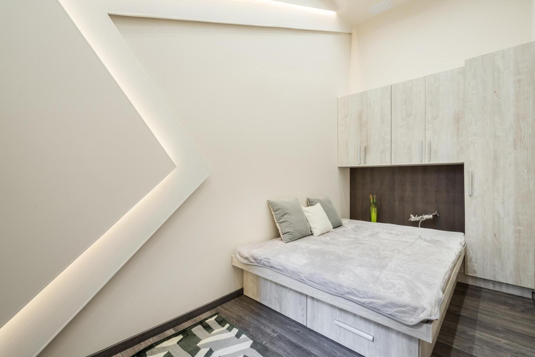 Lejlighed Nirvana Suite,3 Bedrooms, 2 Bathrooms, Acs *